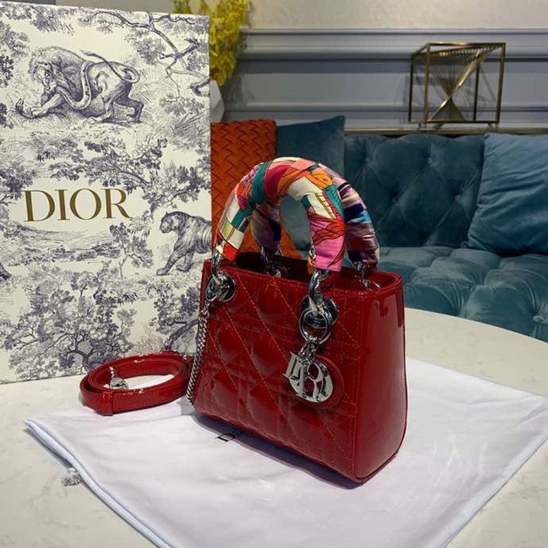 Christian Dior Mini Lady Dior Bag with Chain Silver Hardware Spring/Summer Collection, Red, For Women Women’s Handbags, 17cm CD M0505OCAL_M52R