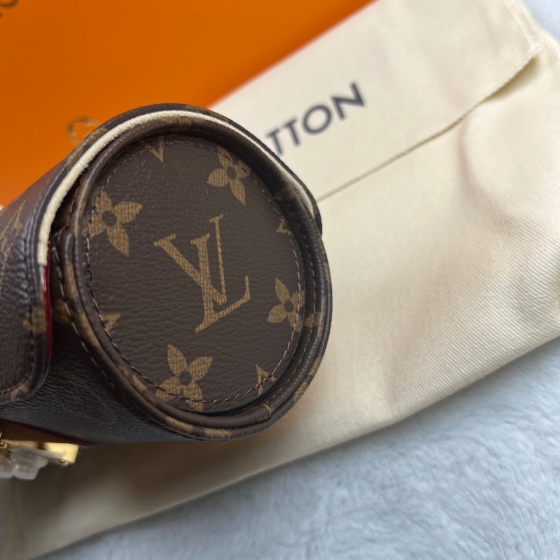 Louis Vuitton Etui Bijoux Bag Brown 7,5in/19cm M10145