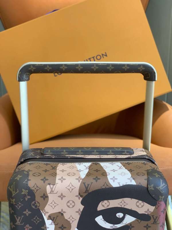 Louis Vuitton Horizon Four Wheel Trolley Case Brown 21.7in/55cm
