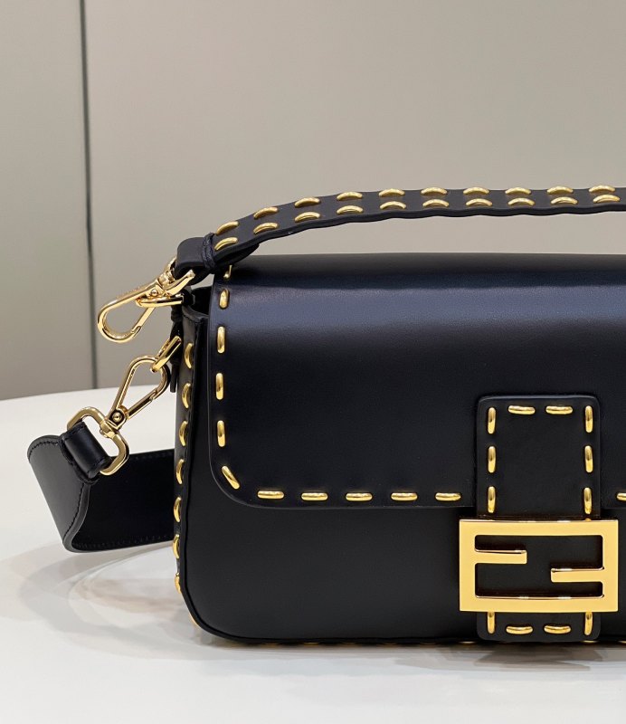 Fendi Mon Baguette Medium Black Bag For Woman 28cm/11in
