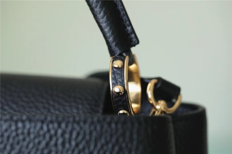 Louis Vuitton Capucines MM Taurillon Black For Women, Women’s Handbags, Shoulder And Crossbody Bags 31.5cm/12.4in LV