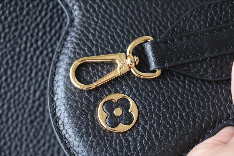 Louis Vuitton Capucines MM Taurillon Black For Women, Women’s Handbags, Shoulder And Crossbody Bags 31.5cm/12.4in LV