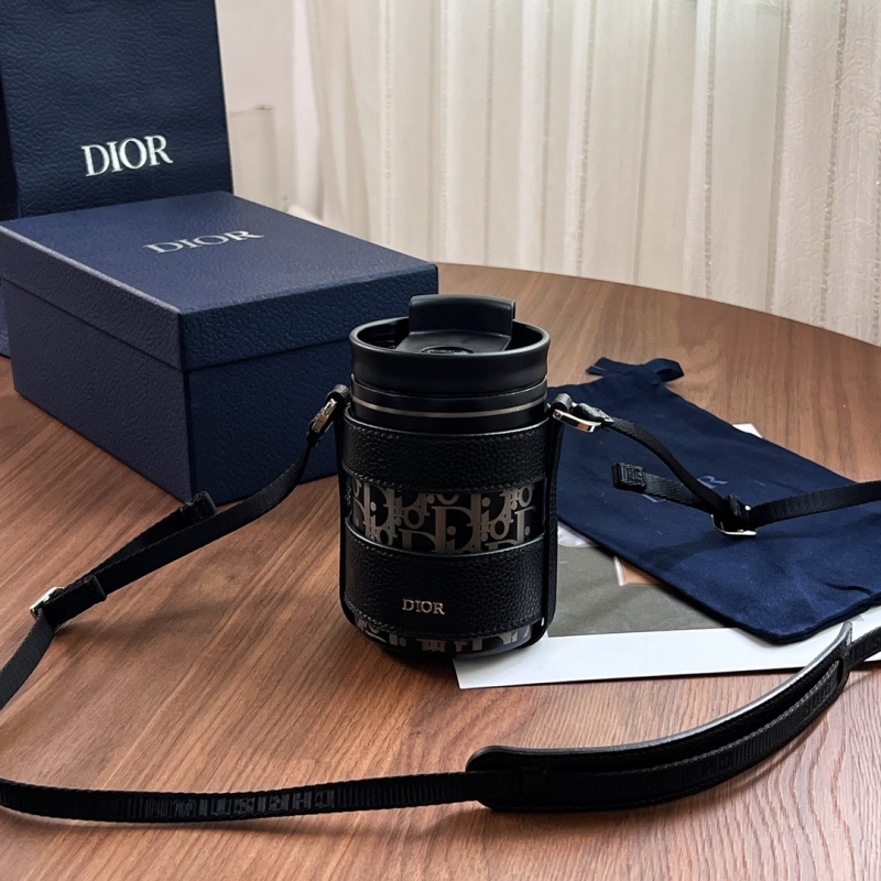 Christian Dior Aqua Mug With Shoulder Strap White For Women 5.5in/13.4cm