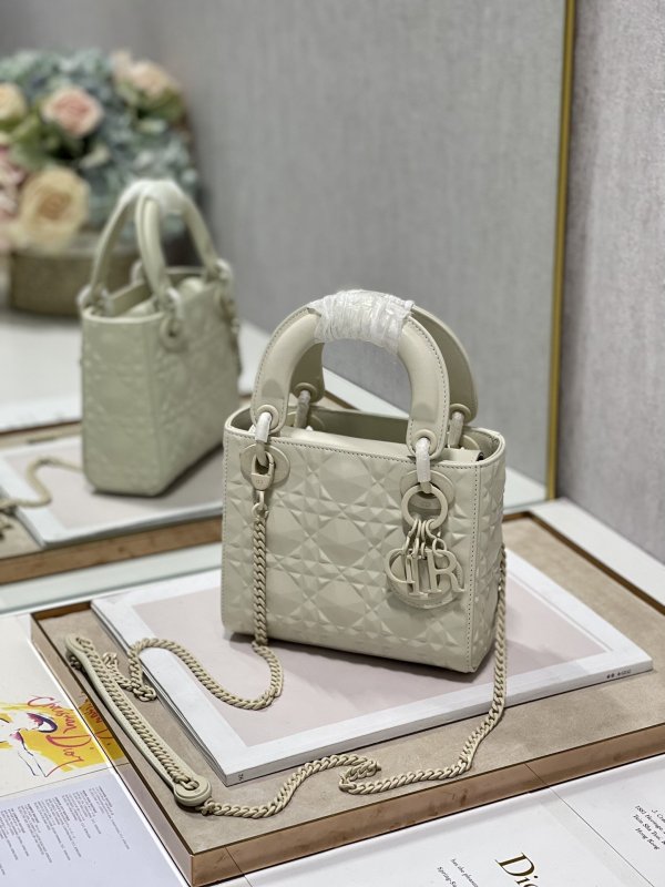 Christian Dior Mini Lady Dior Bag Latte Cannage with Beaded Motif, White, For Women Women’s Handbags, Crossbody Bags, 18cm CD M0505INEA_M030