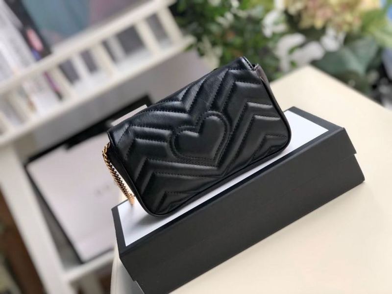 Gucci Marmont Matelassé Super Mini Bag Dusty Black Chevron For Women 6.2in/16.5cm 476433 DTDCT 1000