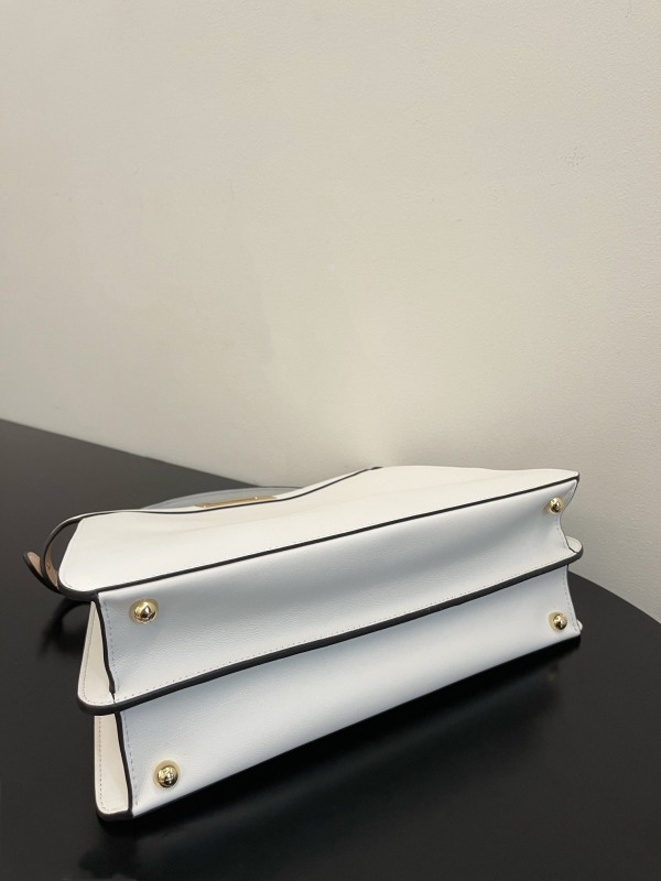 Fendi Peekaboo ISeeU Petite White Small Bag For Woman 20cm/8in