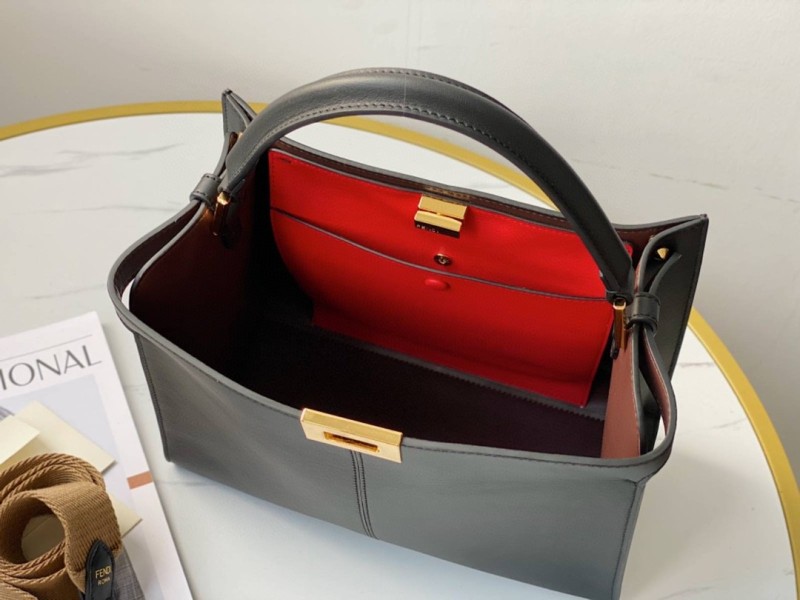 Fendi Peekaboo X-Lite Tote Medium Black Bag For Woman 30cm/12in