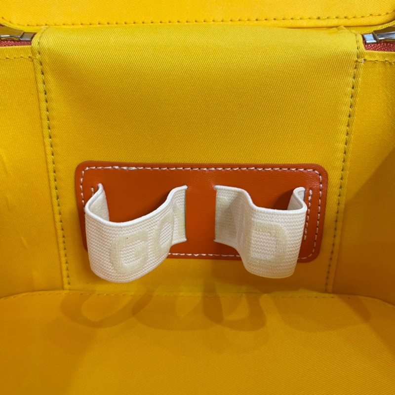 Goyard Muse Vanity Case Yellow/White/Orange For Women‎ 7.9in/20cm MUSEVAPMLTY01CL03P
