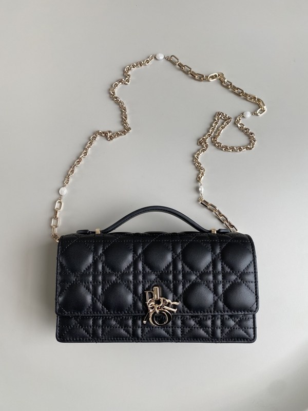Dior Lady Top Handle Clutch Beige/Black/White For Women 8.5in/21cm S0980ONMJ_M49P