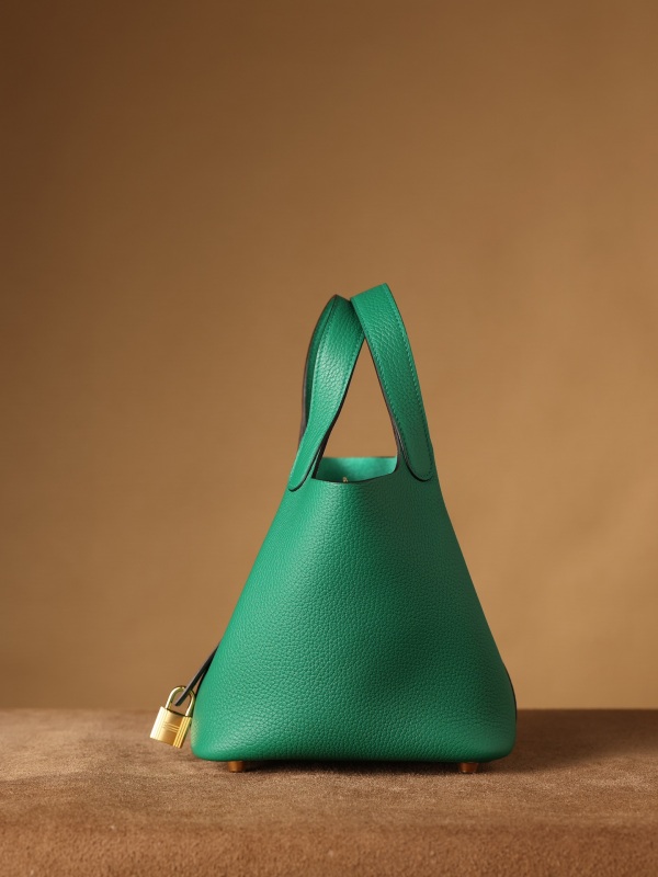 Hermes Picotin Lock 18 Green Bag For Women, Women’s Handbags 7.1in/18cm