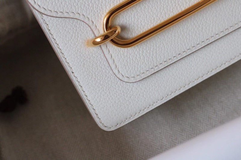 Hermes Evercolor Sac Roulis 23 White For Women, Women’s Handbags, Shoulder Bags 9in/23cm