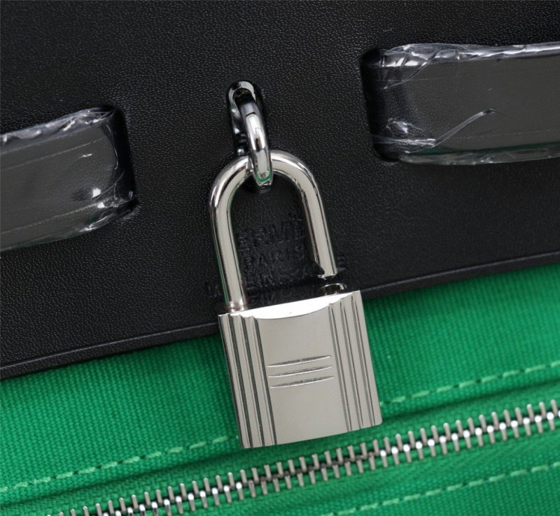 Hermes Buckle Lock Shape Striped Green, Silver Toned Hardware Bag For Women, Women’s Handbags, Shoulder Bags 10.8in/30cm