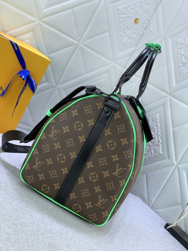 Louis Vuitton Keepall Bandouliere 50 Green 19.7in/50cm M46259