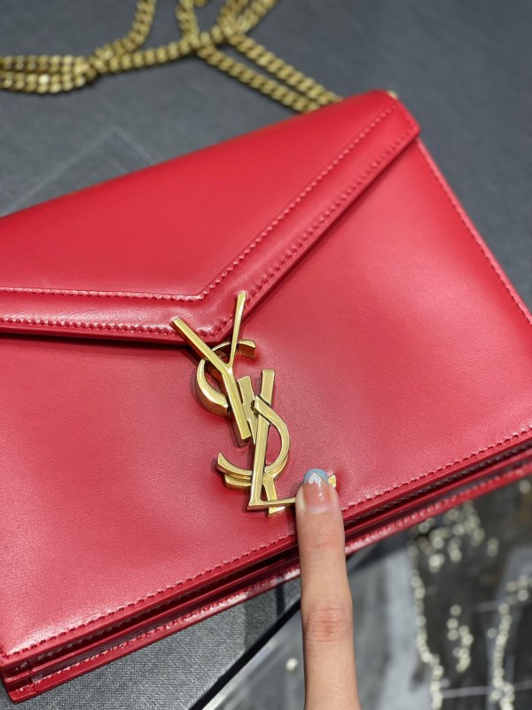 Saint Laurent Cassandra Medium Chain Bag Black/White/Red/Green/Burgundy For Women‎ 8.6in/22cm
