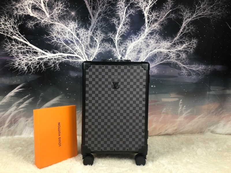 Louis Vuitton Rolling Trunk Black 55cm/21.6in