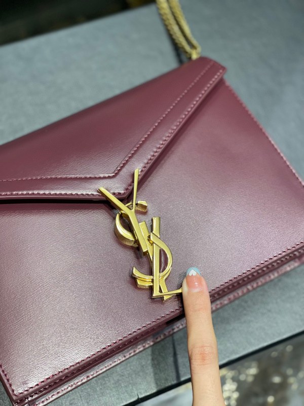 Saint Laurent Cassandra Medium Chain Bag Black/White/Red/Green/Burgundy For Women‎ 8.6in/22cm