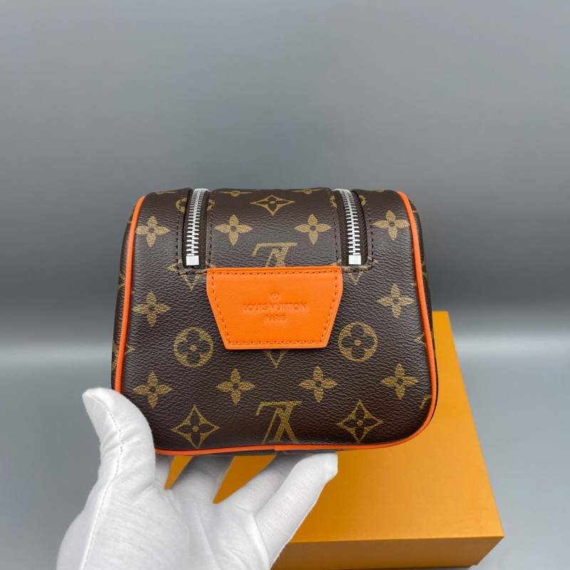 Louis Vuitton Dopp Kit Toiletry Bag Orange 11in/28cm M46765