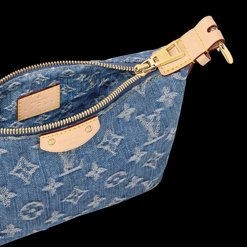 Louis Vuitton Hills Pochette Blue Denim For Women M82949 – 7.3 Inches / 18.5 Cm