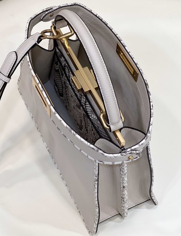 Fendi Peekaboo ISeeU Medium Ivory For Women, Women’s Handbags, Shoulder Bags 13.1in/33.5cm FF