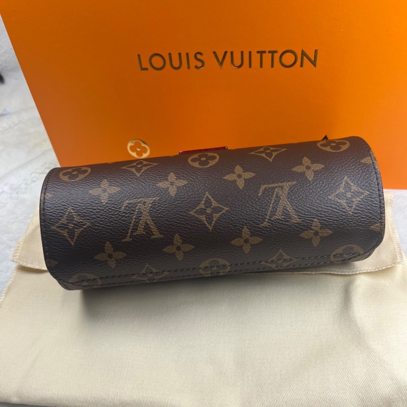 Louis Vuitton Etui Bijoux Bag Brown 7,5in/19cm M10145
