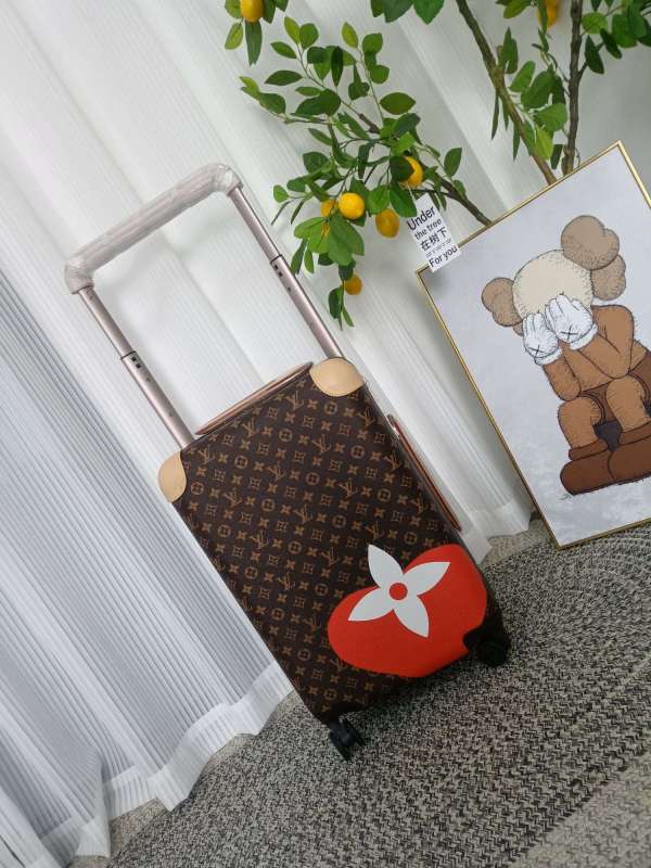 Louis Vuitton Heart Horizon 55 Brown Women’s Luggage 21.7in/55cm