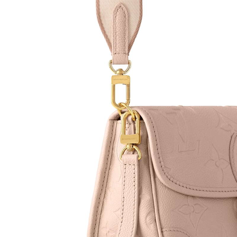 Louis Vuitton Diane Sand For Women 9.4in/24cm M13231
