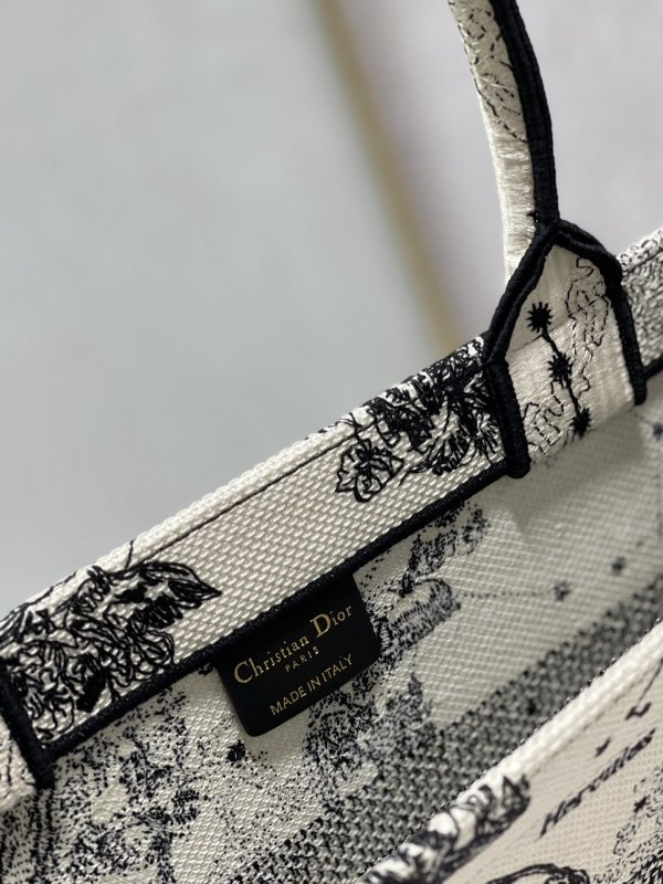 Christian Dior Medium Dior Book Tote Bag, Black/White, For Women Women’s Handbags, Shoulder Bags, 36cm CD M1296ZRHZ_M941