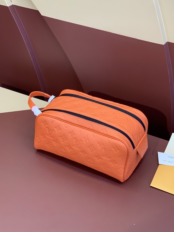 Louis Vuitton Dopp Kit Orange 28cm/ 11 in