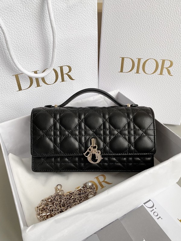 Dior Lady Top Handle Clutch Beige/Black/White For Women 8.5in/21cm S0980ONMJ_M49P