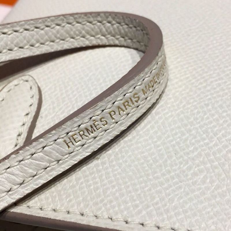 Hermes Mini Kelly White For Women Gold Toned Hardware 7.5in/19cm