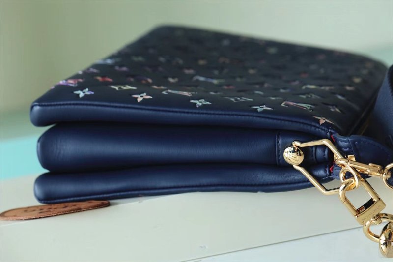 Louis Vuitton Coussin MM Puffy Navy Blue For Women, Women’s Handbags, Shoulder And Crossbody Bags 13.4in/34cm LV M21204