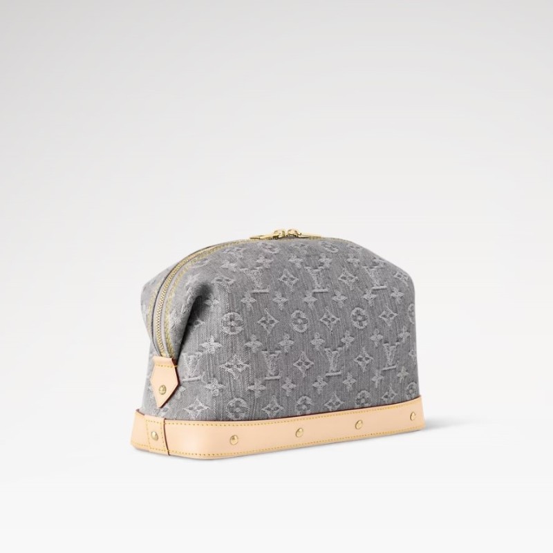 Louis Vuitton Cosmetic Pouch GM Cloudy Gray For Women 10.6in/27cm M13750