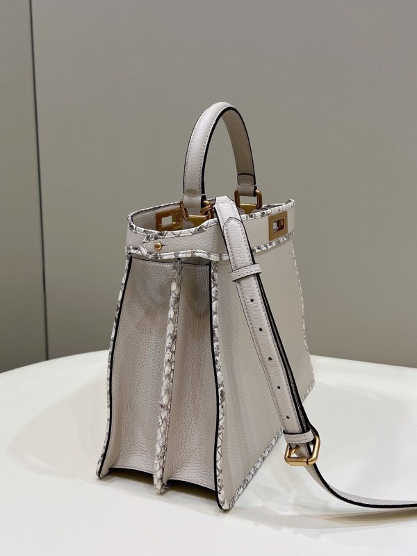 Fendi Peekaboo ISeeU Medium Ivory For Women, Women’s Handbags, Shoulder Bags 13.1in/33.5cm FF