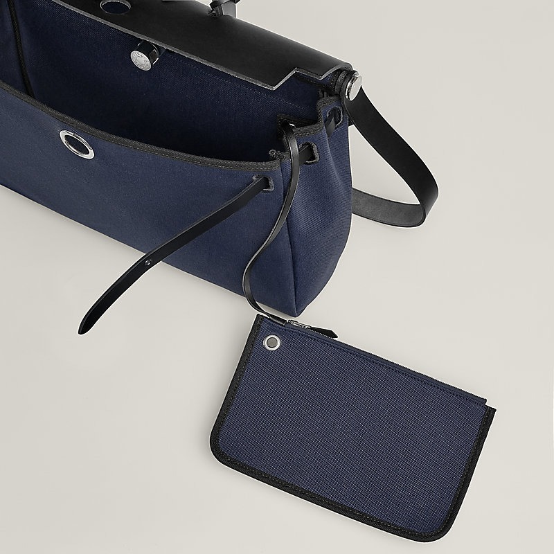 Hermès  Herbag Messenger 39 Travel Bag