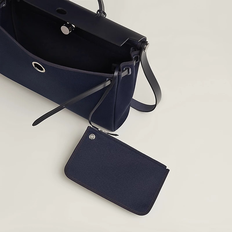 Hermès  Herbag Messenger 39 Travel Bag