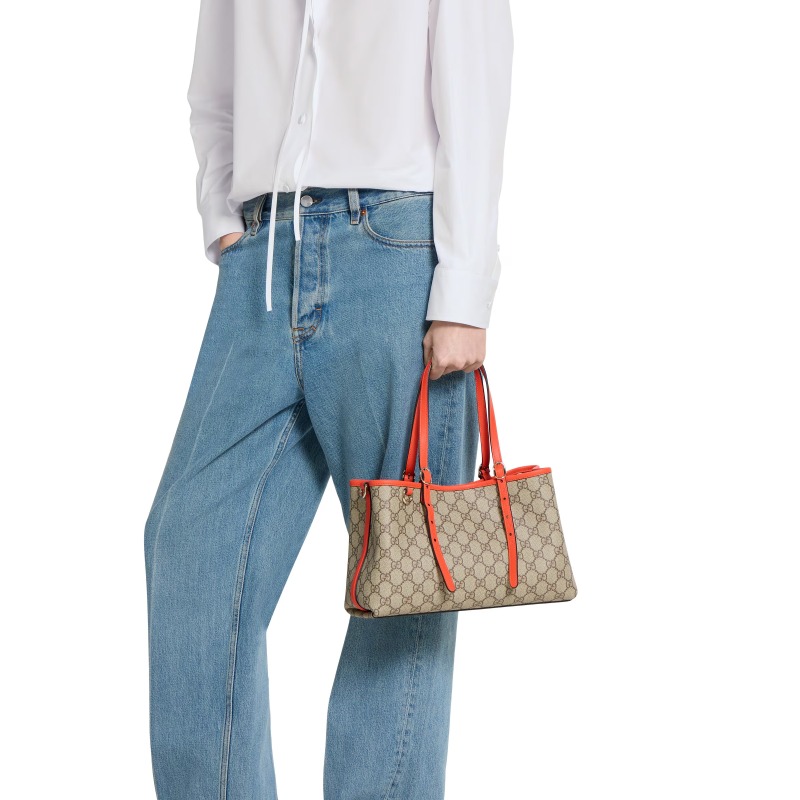 Gucci GG Emblem medium tote bag