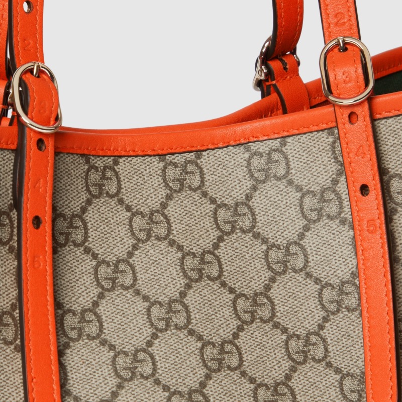 Gucci GG Emblem medium tote bag