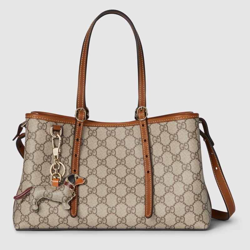 Gucci GG Emblem medium tote bag