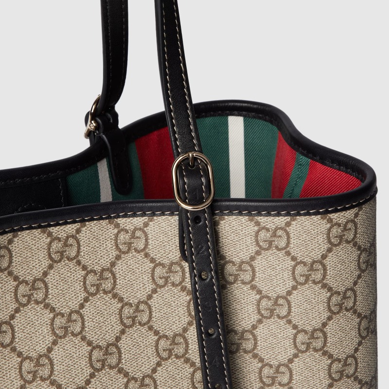 Gucci GG Emblem medium tote bag