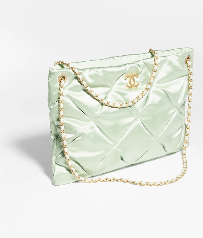 Chanel 2024/25 Métiers d’art Large Pouch Bag