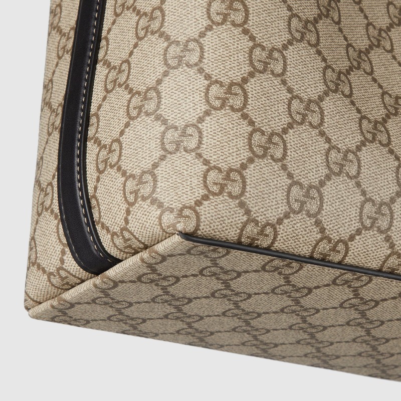 Gucci GG Emblem medium tote bag