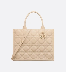 Powder Beige Macrocannage Calfskin