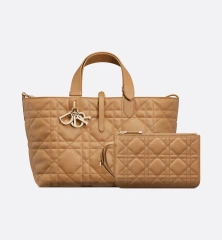 Light Gold-Tone Macrocannage Calfskin