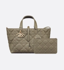 Clay Green Macrocannage Calfskin