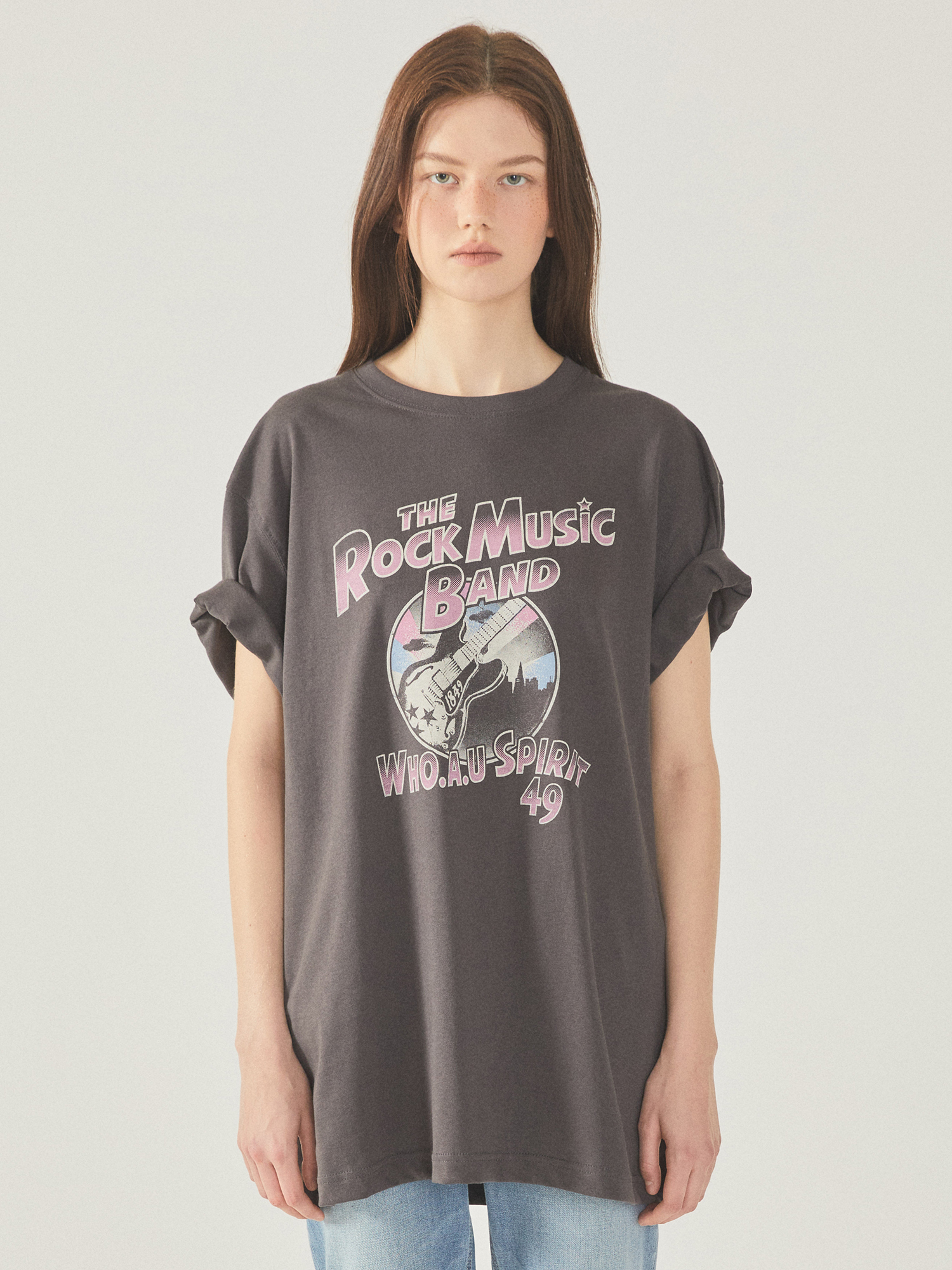 【韓国WHO.A.U フーアーユー】Rock Music T-shirt 韓国WHO.A.U フーアーユー】Rock Music T-shirt (WHO.A.U/T
