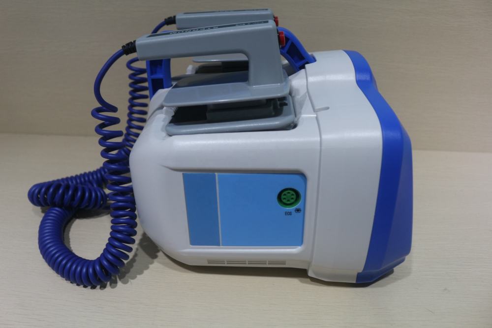 Emergency dual-chamber automated external defibrillator