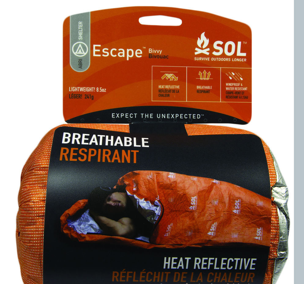 Emergency insulation blanket