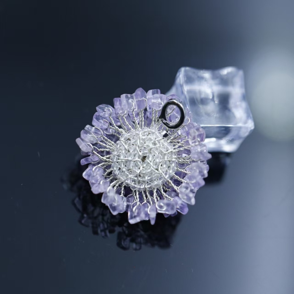 Natural light purple square hand-woven flower amethyst pendant, a fairy-like handcrafted neck accessory