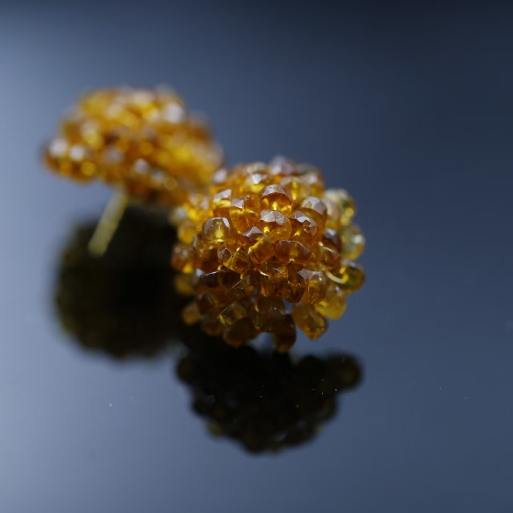 Natural whisky yellow hand-woven flower style citrine crystal earrings, fashionable and versatile women's earrings