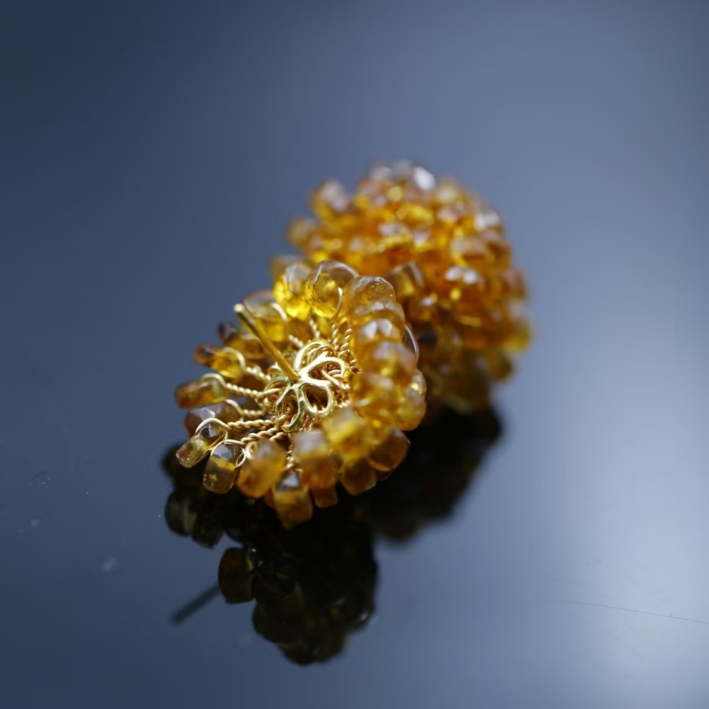 Natural whisky yellow hand-woven flower style citrine crystal earrings, fashionable and versatile women's earrings